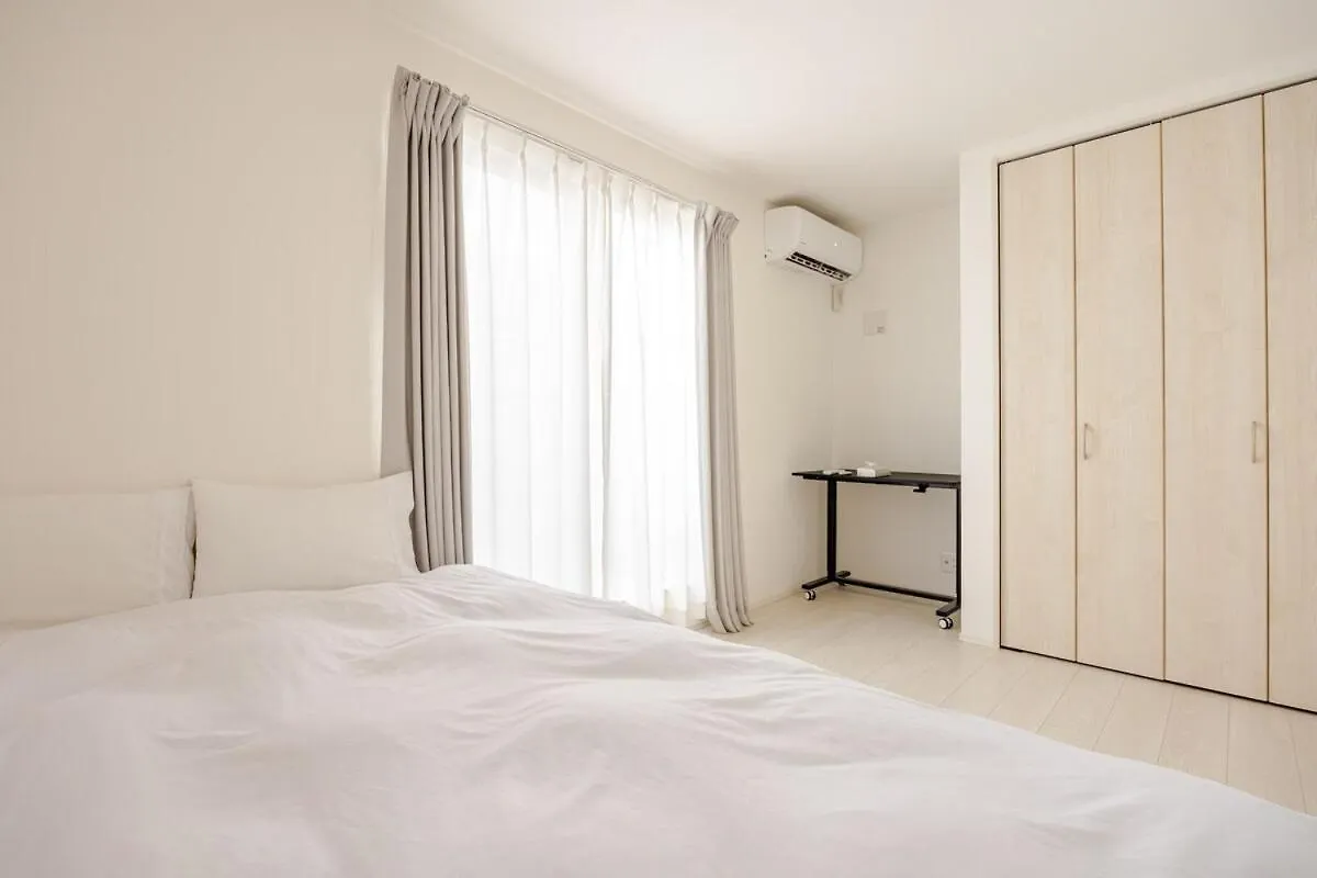 Villa Senjyu House Tokyo